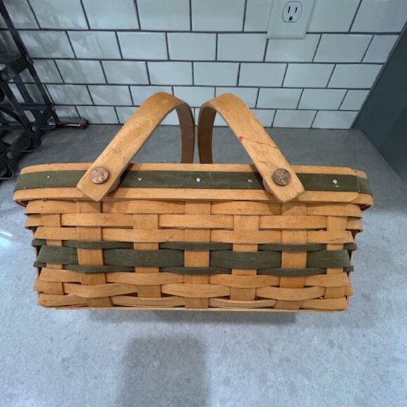 Longaberger Christmas Cheer Basket 1996 w/ plastic liner signed - Picture 4 of 8